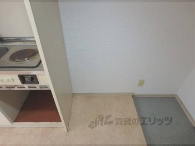 冷蔵庫置場