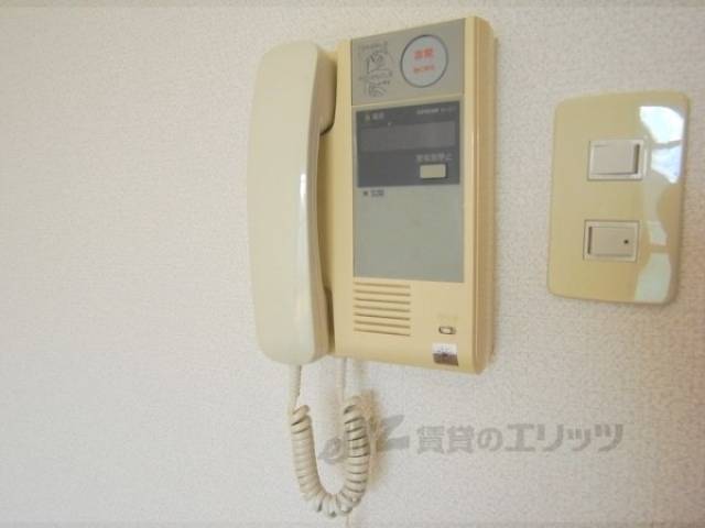 インターホン