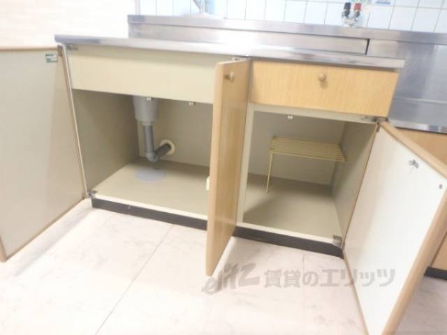 キッチン　収納