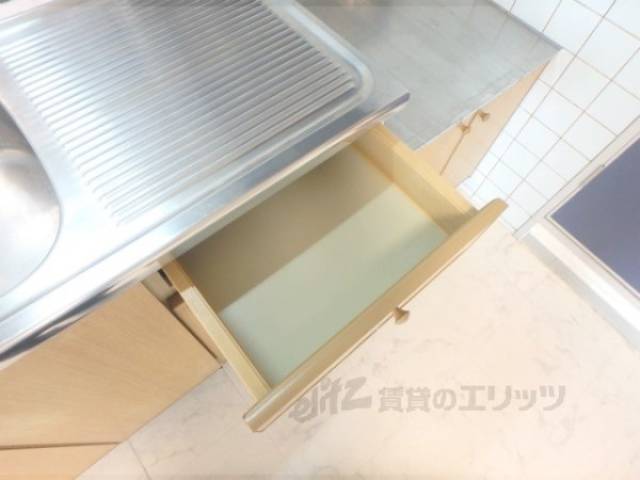 キッチン　収納