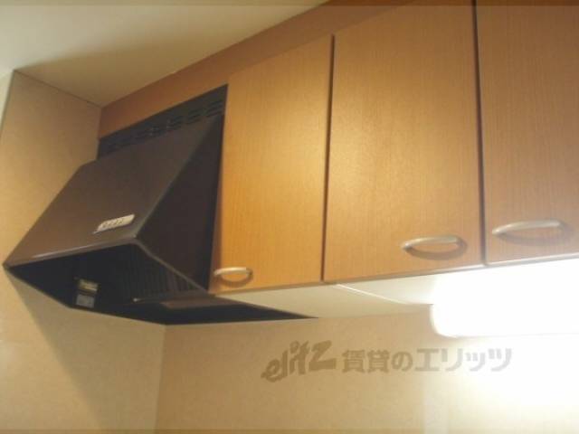 キッチン　きれいなキッチンで使いやすいですよ