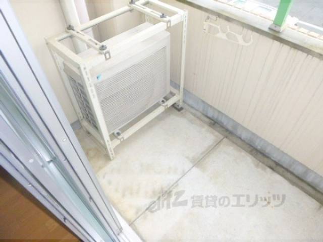 ベランダ　日当たり良好ですよ