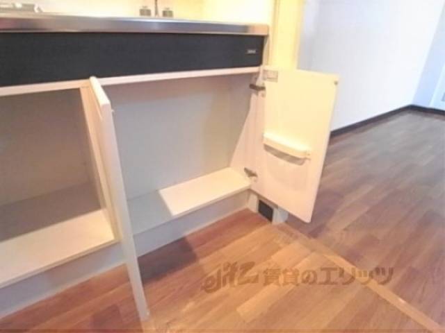 キッチン　収納