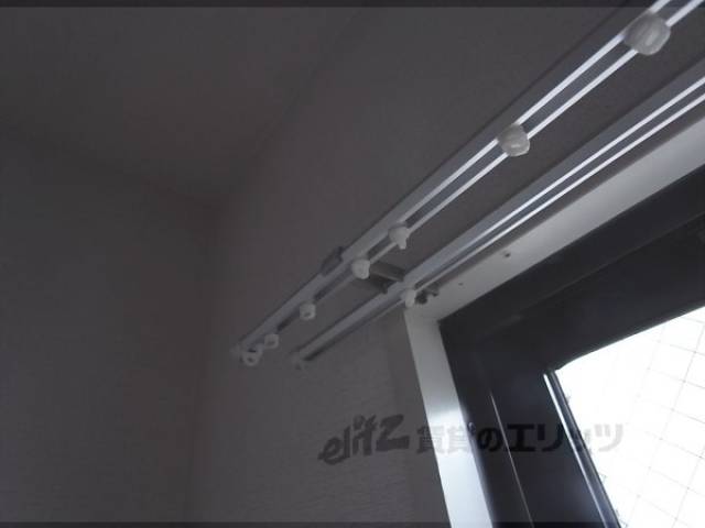 カーテンレール