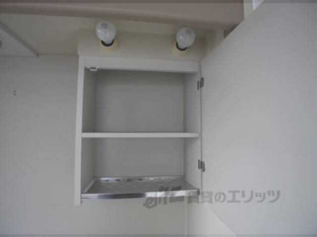 キッチン　収納