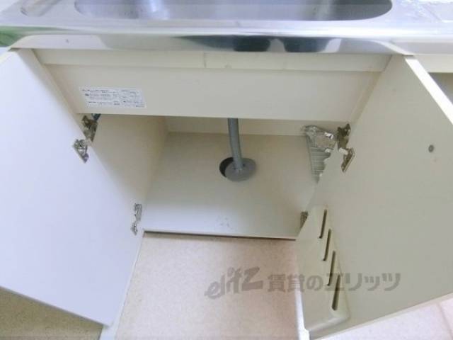 キッチン 下部収納