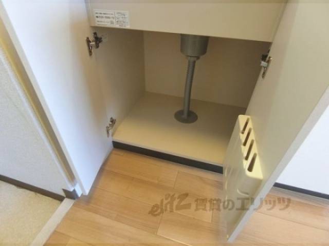 キッチン　下部収納