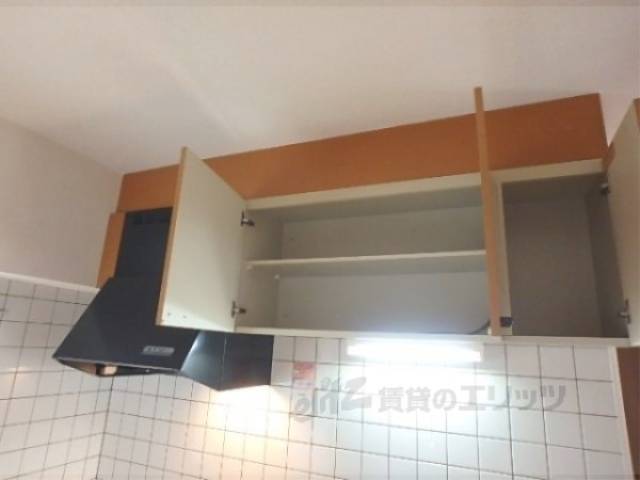 キッチン　キッチン上部棚