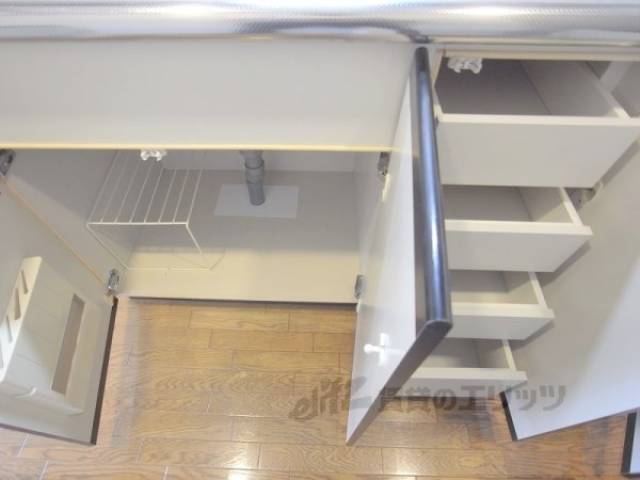 キッチン　下部収納