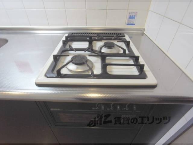 キッチン　コンロ