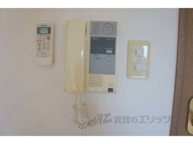 インターホン