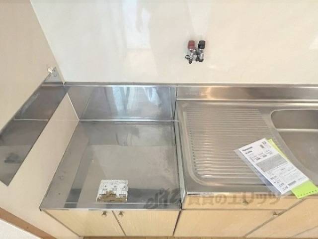 キッチン　コンロ置き場