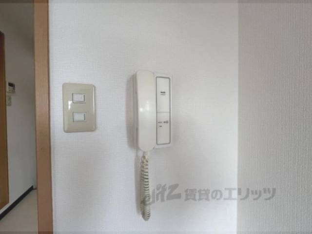 インターホン