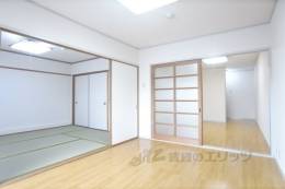 シャルム西洞院室内写真1