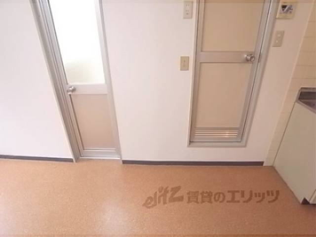 冷蔵庫置場