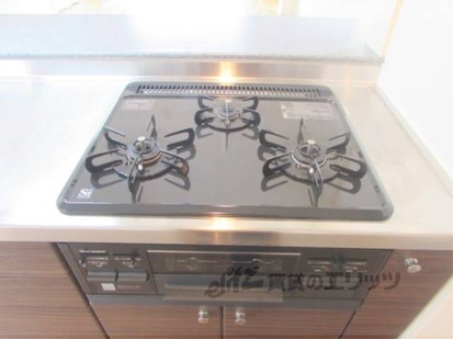 キッチン　便利な三口でです