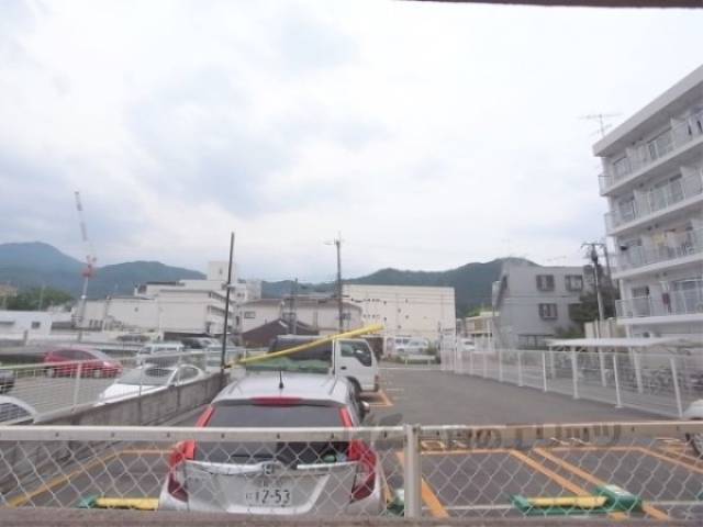 眺望　目の前駐車場です