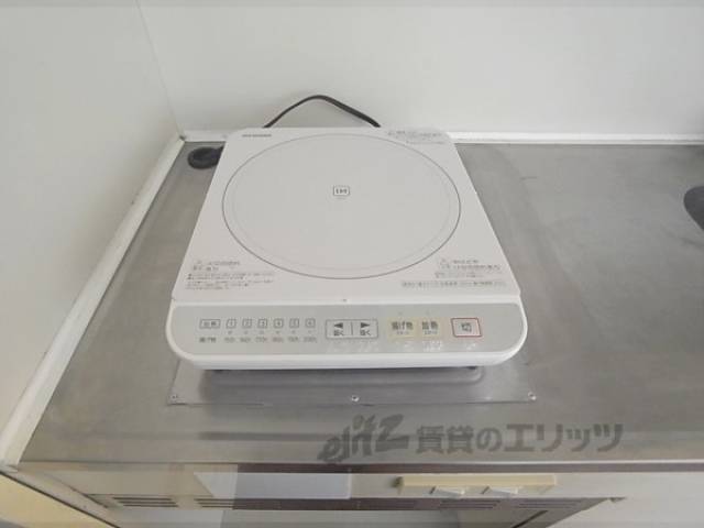 キッチン　電子コンロ