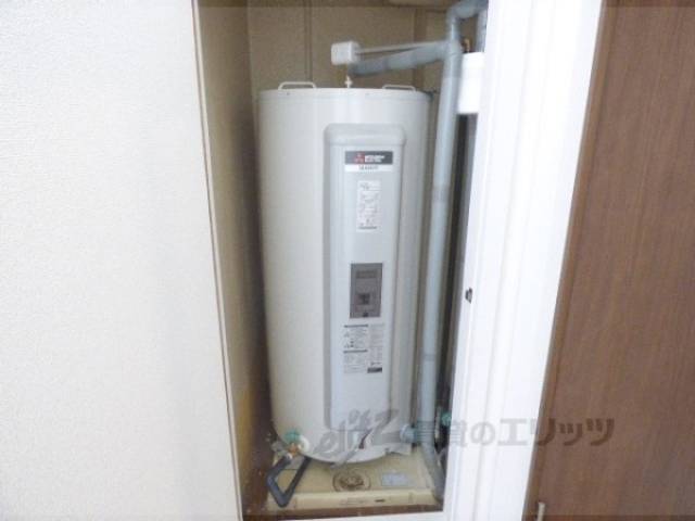 電気温水器