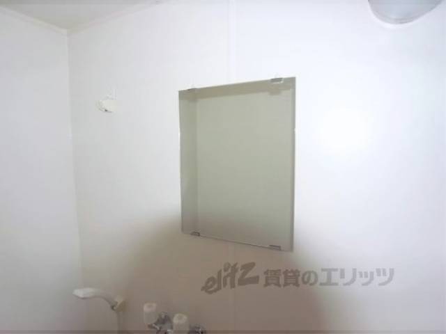 ユニットバス　鏡