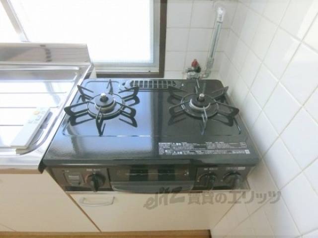 キッチン　二口コンロ