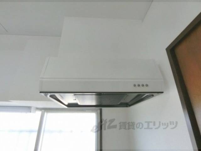 キッチン　換気扇