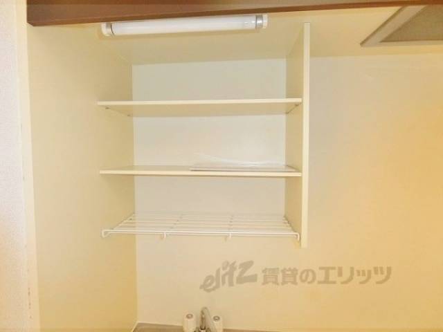 キッチン　収納