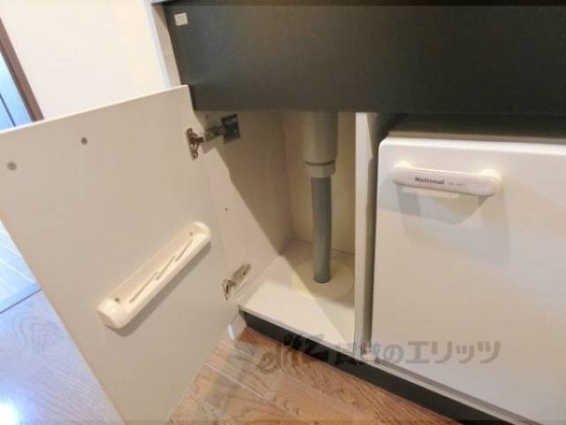 キッチン　キッチン下収納