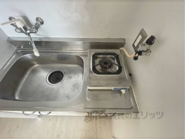 キッチン　コンロ