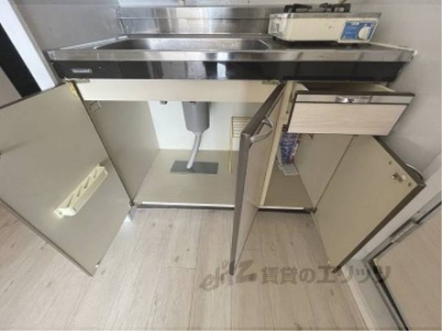 キッチン　下部収納