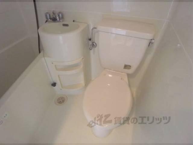 トイレ　ユニットバス
