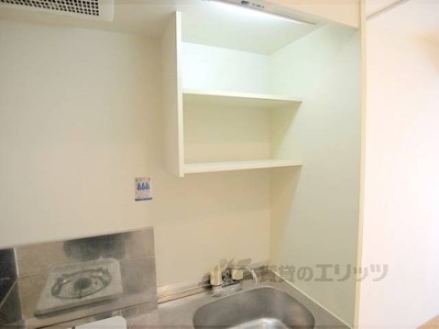 キッチン上部棚