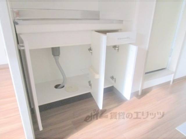 キッチン　下段収納