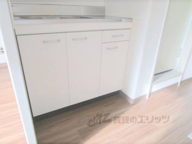 キッチン　下段収納