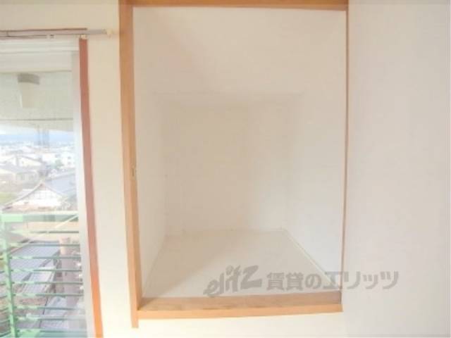 収納 洋服がしまえます