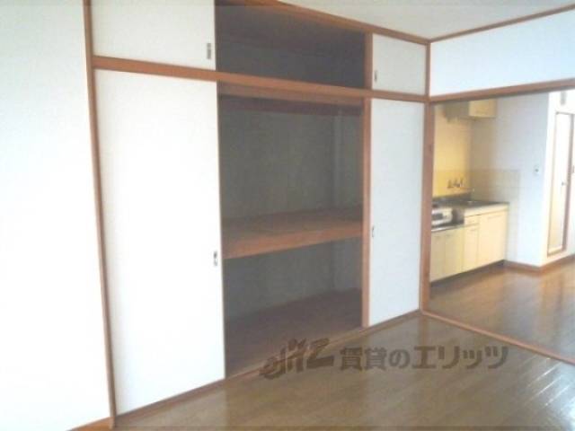 収納　リビング収納