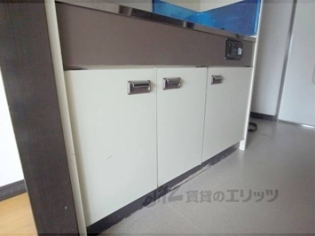 キッチン　下部収納