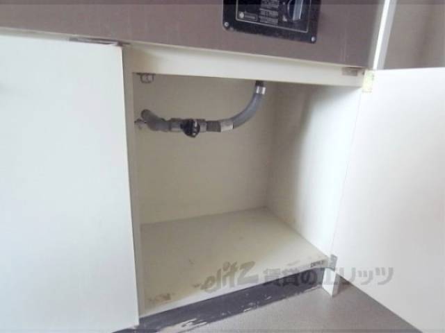 キッチン　下部収納
