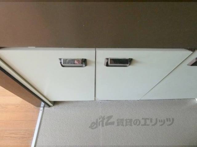 キッチン　下部収納