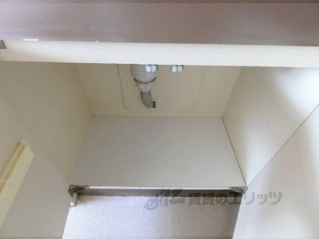 キッチン　下部収納