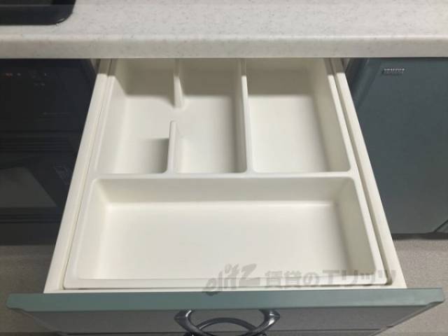 キッチン　下部収納