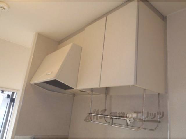 キッチン　キッチン上収納