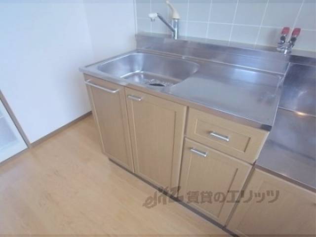 キッチン　キッチン下部収納