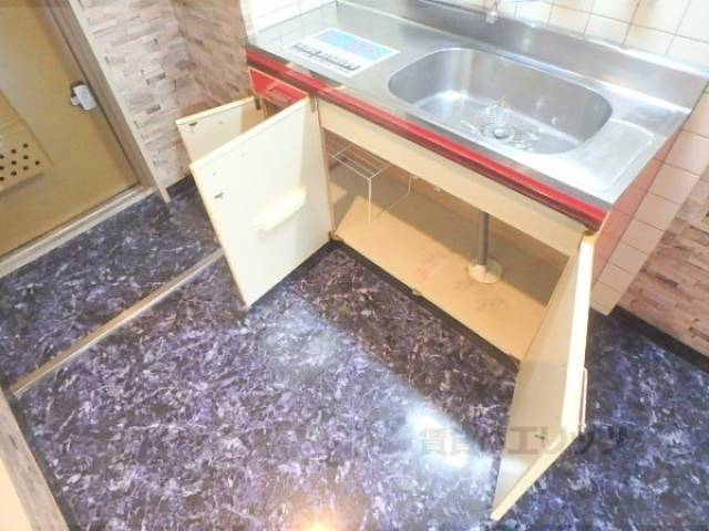 キッチン　収納