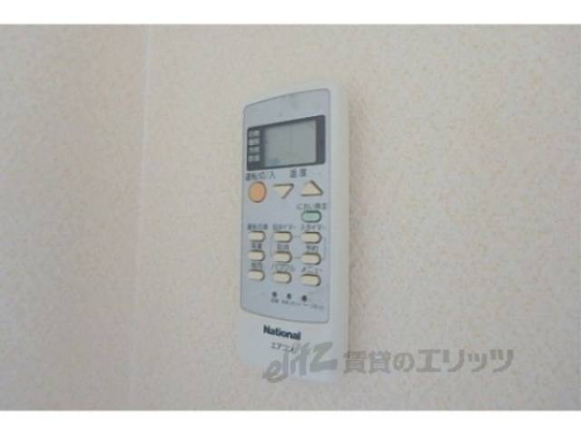 エアコン　リモコン