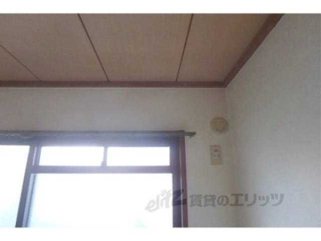 和室　エアコン設置場所