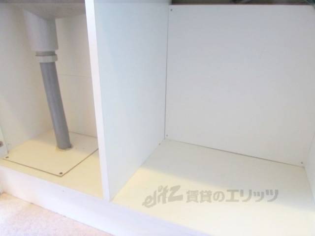 キッチン　キッチン収納