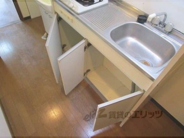 キッチン下部収納