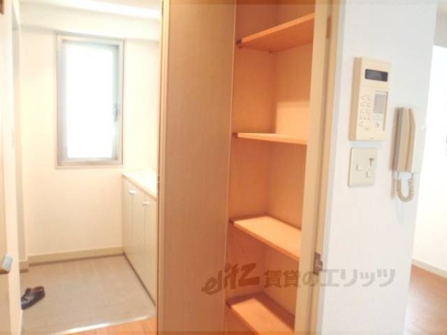収納　廊下側の収納