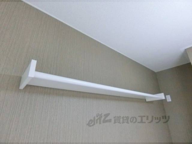 収納　吊り棚
